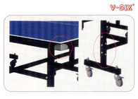 保護鋼鉄コーナーが付いている単一の折る卓球台移動可能なTの形態の足